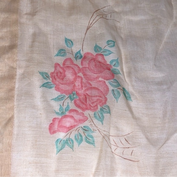 Vintage Italy Home Decor Set Frames and Rose Linen - Picture 16 of 16